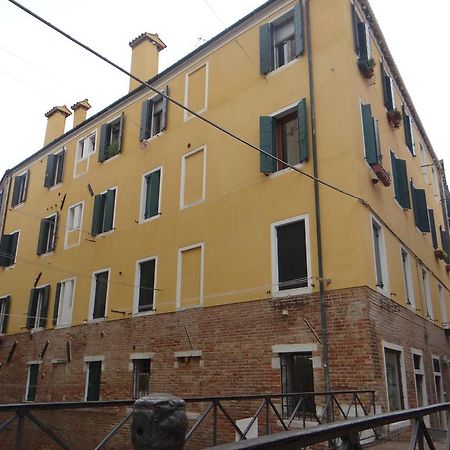 Appartamento Al Ghetto Vecchio Венеція Номер фото