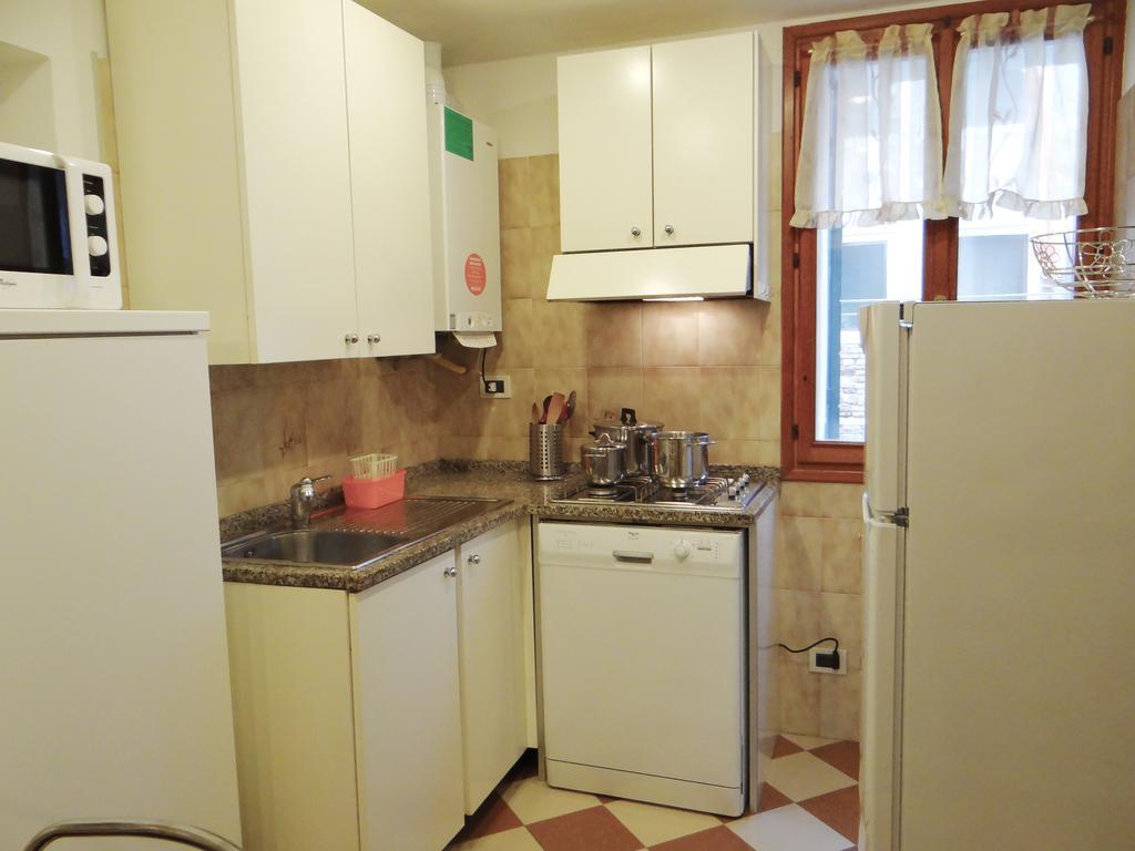 Appartamento Al Ghetto Vecchio Венеція Номер фото